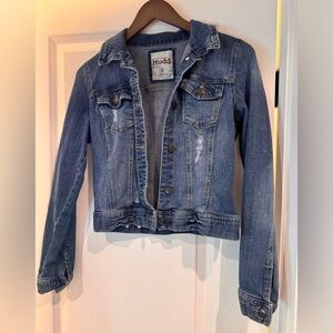 Jean jacket size small